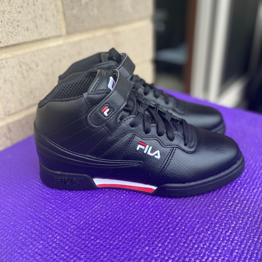 FILA F-13